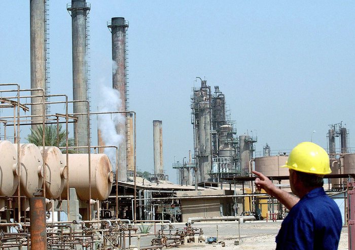 Petrolio: in calo a New York, -3,09%