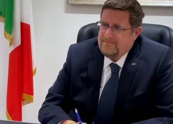 Santangelo chiede la stabilizzazione del personale USR