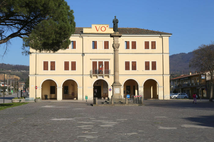 Scuola: a Vo’ preside fa il taxista per alunni ‘speciali’