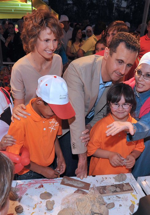 Siria, Assad e la moglie Asma hanno il Covid