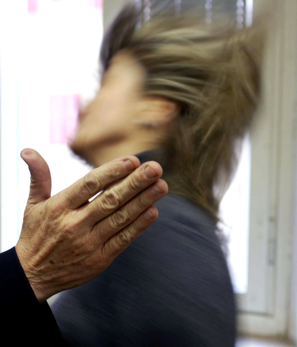 ‘Ti brucio con l’acido’, divieto di avvicinamento per marito