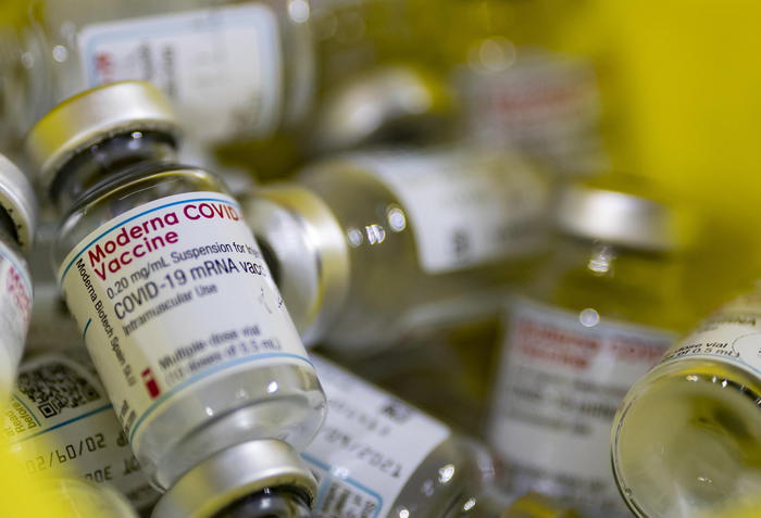 Vaccini: Gb,Moderna potrebbe essere somministrato a under 50