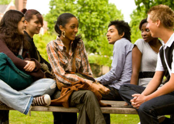 immettendosi direttamente nel mercato del lavoro