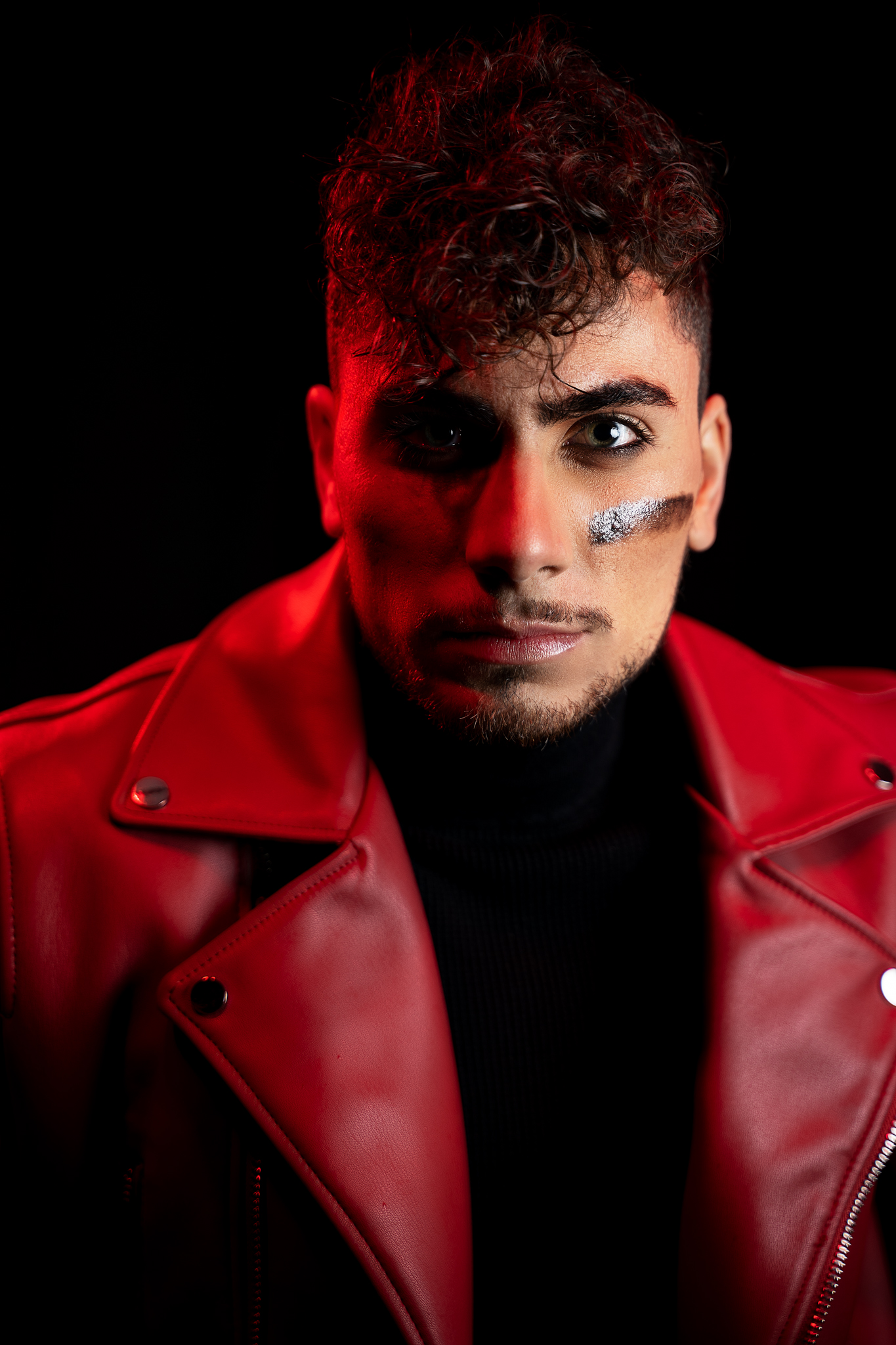 E’ “Chiamami per nome” il nuovo singolo di Comite