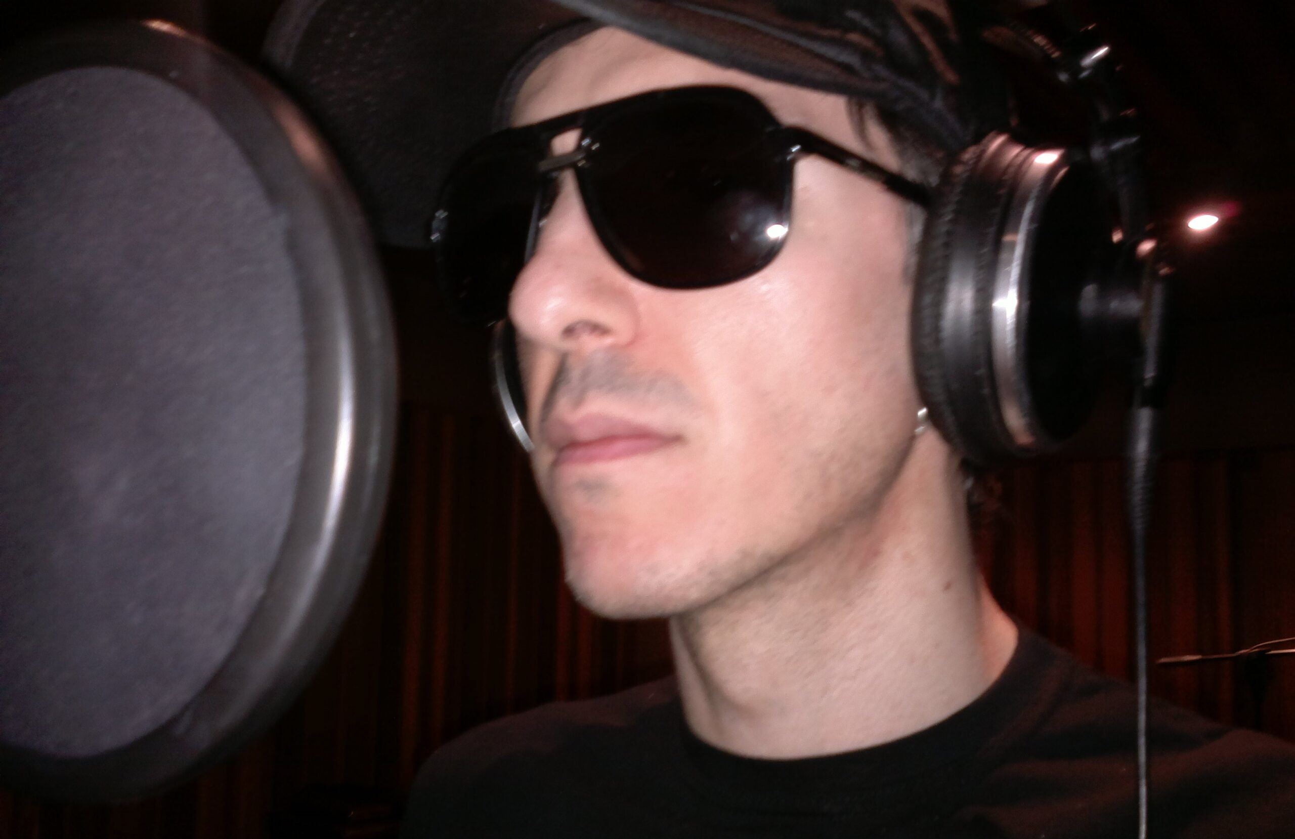 FRANCESCO SERRA OLTRE 10 MILIONI DI VIEW SU YOUTUBE, 1 MILIONE DI STREAM SU SPOTIFY IN ARRIVO IL NUOVO SINGOLO