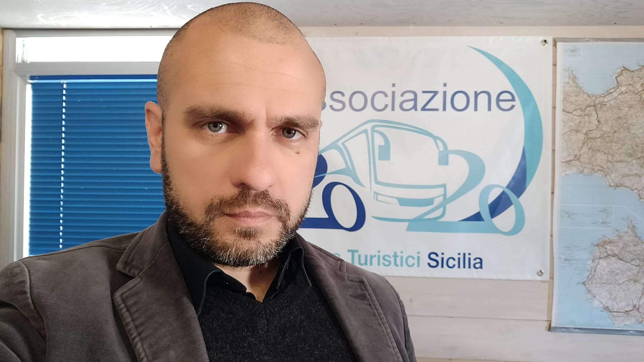 ASSOCIAZIONE BUS TURISTICI :“SE IL 2 GIUGNO CI SARA’ LA RIPARTENZA DEL TURISMO, RISCHIAMO DI LASCIARE I TURISTI A PIEDI”