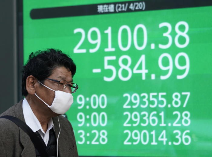 Borsa: a Tokyo apertura in netto ribasso (-1,56%)