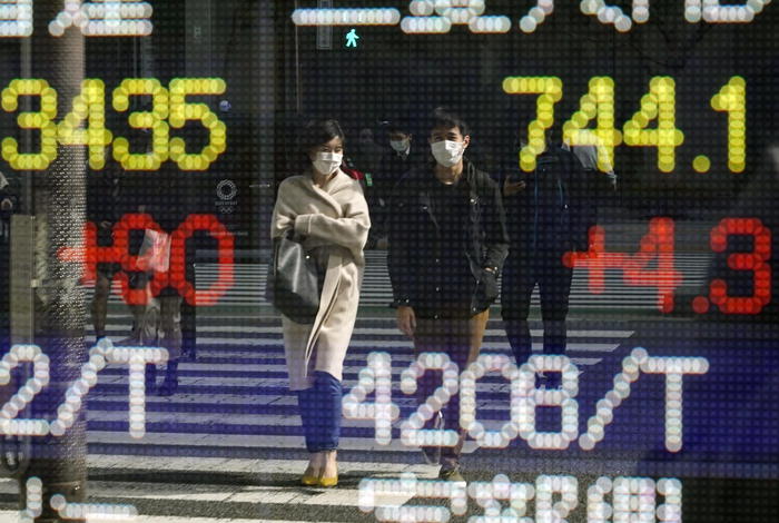 Borsa: Asia in rialzo, Bce e Powell in agenda giornata