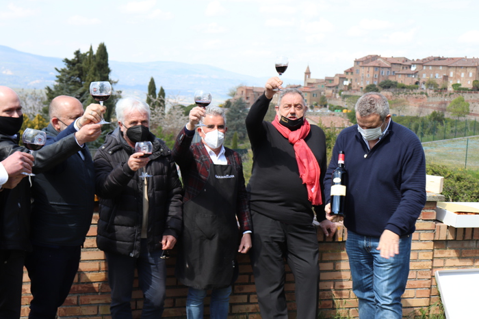 Covid: ristoratori a Città della Pieve, vogliamo riaprire