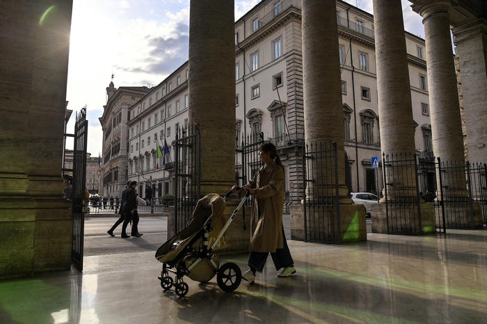 Def: sindacati, ricadute occupazionali sono modeste