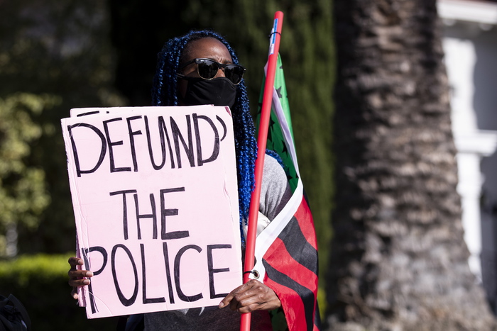 Floyd:4 settimane per la pena, agente rischia sino a 75 anni