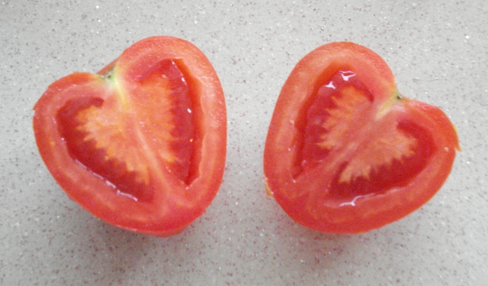 Fondazione Veronesi: torna il pomodoro buono per la ricerca