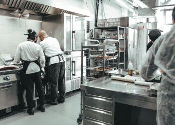 Nuovo laboratorio di produzione per Feat Food a Milano: 2.000 pasti al giorno studiati dall’Intelligenza Artificiale