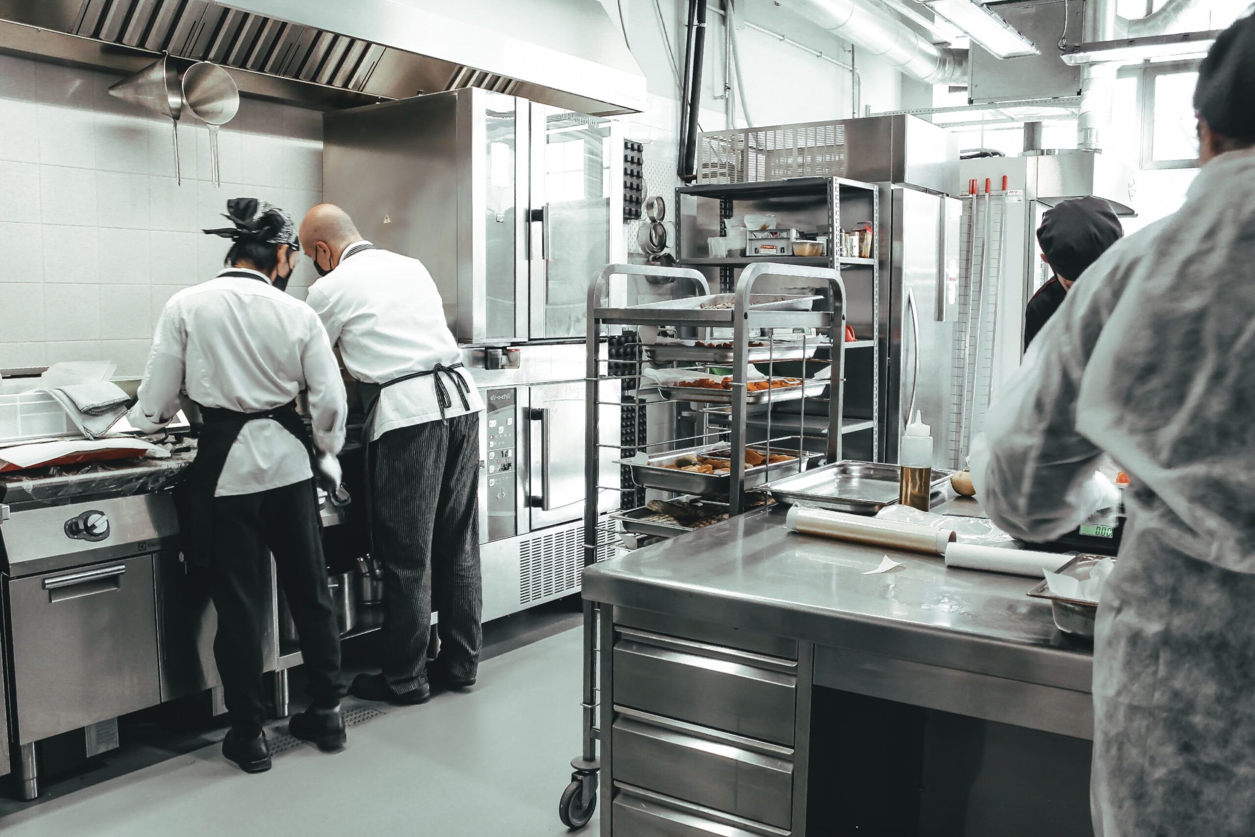 Nuovo laboratorio di produzione per Feat Food a Milano: 2.000 pasti al giorno studiati dall’Intelligenza Artificiale