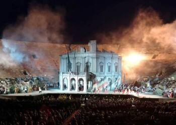 IL NABUCCO COLOSSAL FIRMATO DA ARNAUD BERNARD ON DEMAND SULLA WEBTV DI FONDAZIONE ARENA