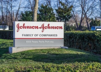 Johnson & Johnson riporta utili e ricavi migliori del previsto nel Q1