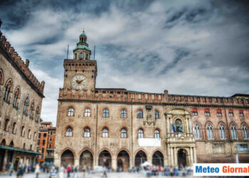 Meteo Bologna burrascoso. Rischio di fiocchi di neve sino in città