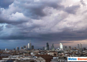 Meteo Milano freddo e con peggioramento. Termosifoni accesi
