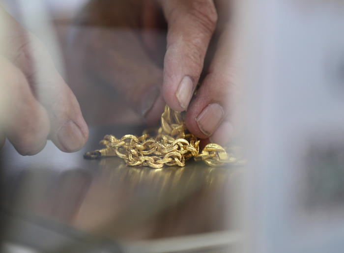 Oro: prezzo in crescita, +0,43%