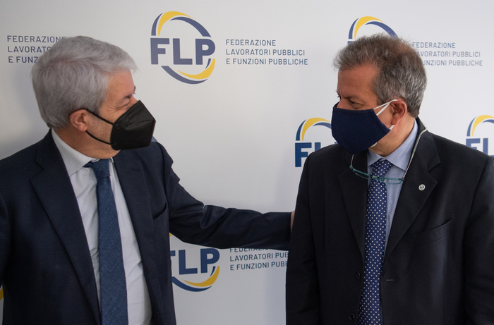 P.a: Flp, diventi efficiente o il recovery plan fallirà