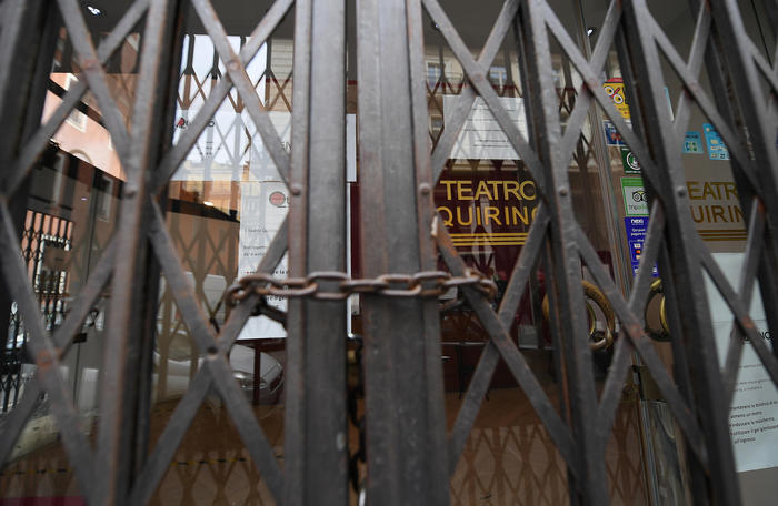 Salvini, a Draghi proposte su numero accessi a teatri e bar