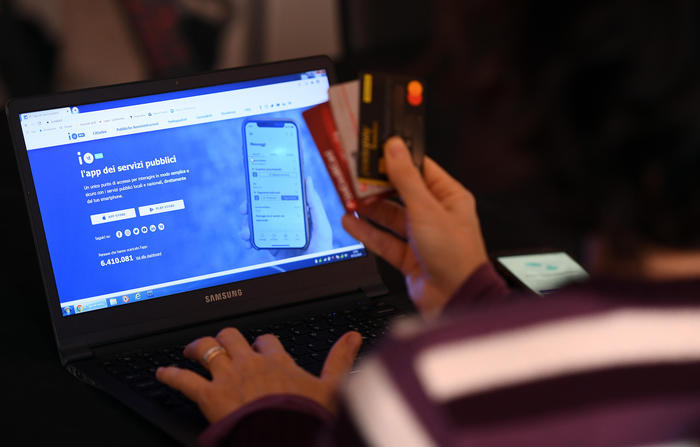 Scontro sul cashback, il Senato respinge la mozione di FdI