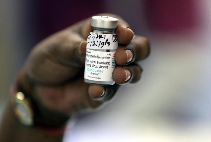 Vaccini: Messico primo Paese ad autorizzare indiano Covaxin