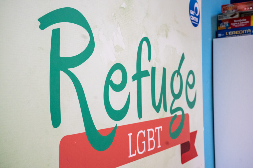 "REFUGE LGBT"