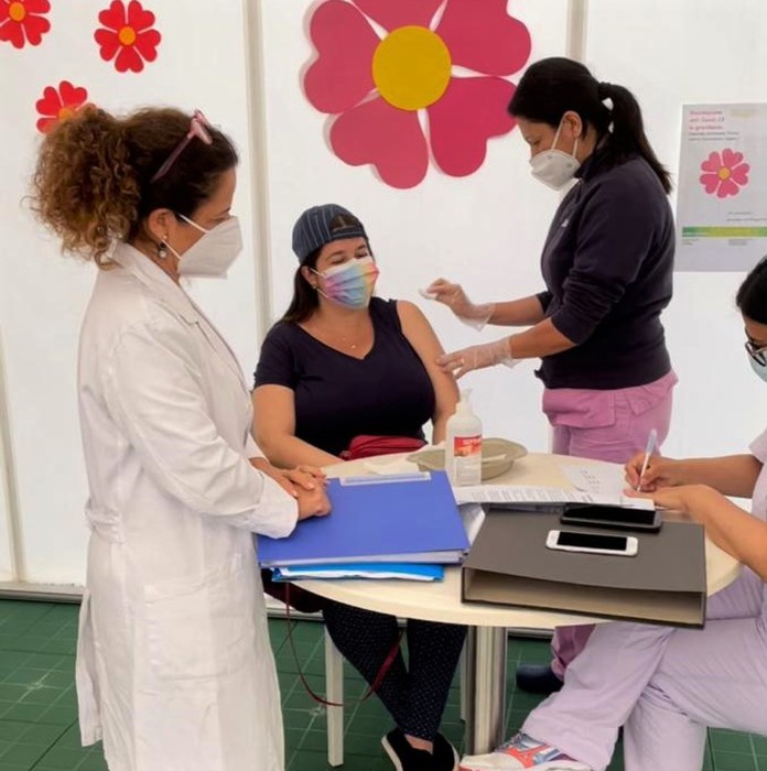 >ANSA-IL-PUNTO/COVID: Sardegna,primi vaccini a donne incinte
