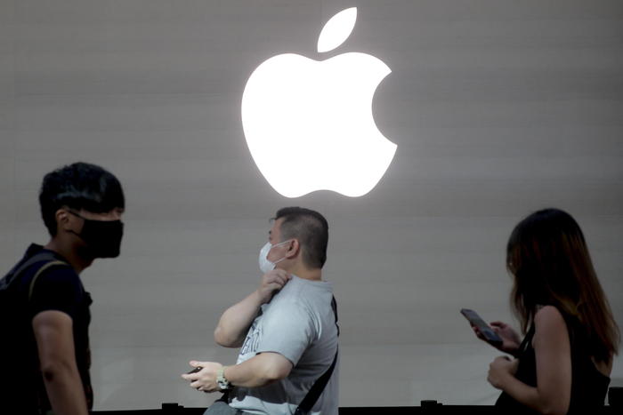 Apple mostra interesse per criptovalute, cerca un esperto