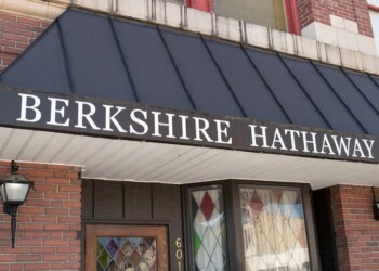 Berkshire Hathaway torna a guadagnare nel Q1 fiscale