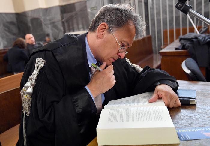 Csm: pm Storari indagato a Roma, pronto a chiarire sabato