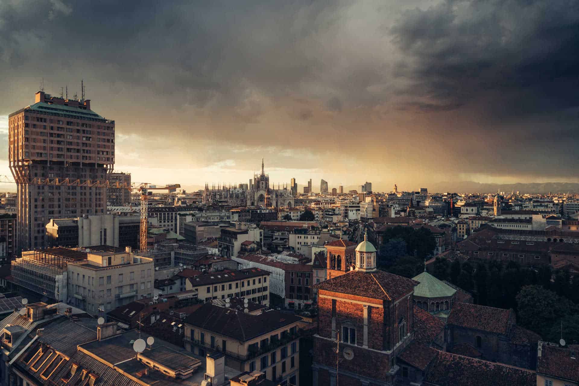 Meteo estivo instabile, specie al Nord Italia.