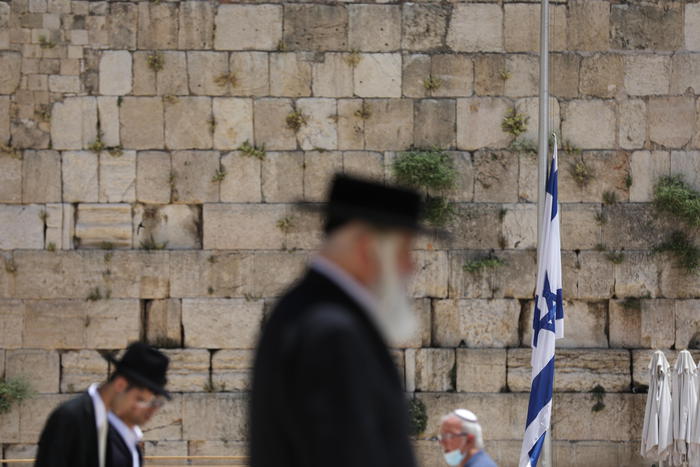 Israele: lutto nazionale, il Paese ricorda le vittime della tragedia di Monte Meron