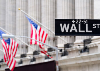 Le azioni tecnologiche sono da comprare? Opinioni degli analisti di Jefferies e Wedbush