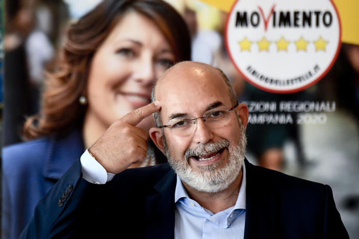 M5s, Crimi ‘diffida’ Rousseau