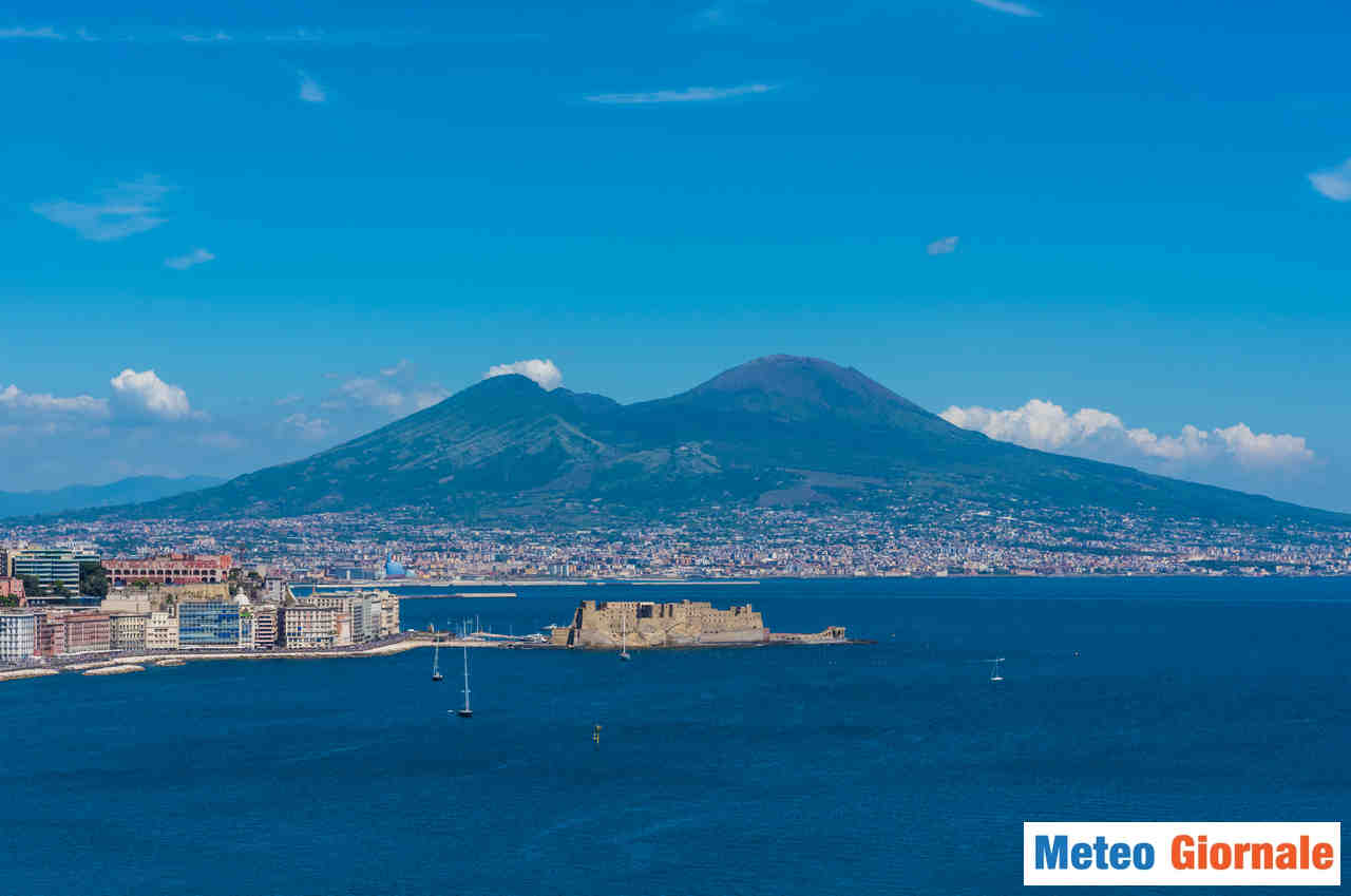 Meteo NAPOLI: variabile rischio temporale. Ma dal fine settimana caldo estivo