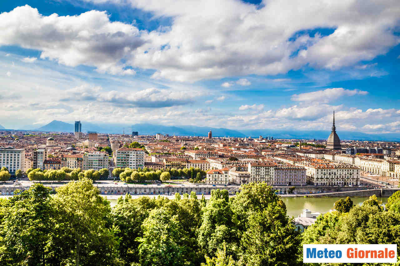 Meteo TORINO: variabile, con tendenza a caldo estivo