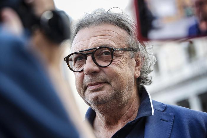 Migranti: sindaco Lampedusa, basta ambiguità su questo tema