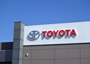 Toyota Motor riporta una crescita di oltre il 100% nell’utile netto del Q4