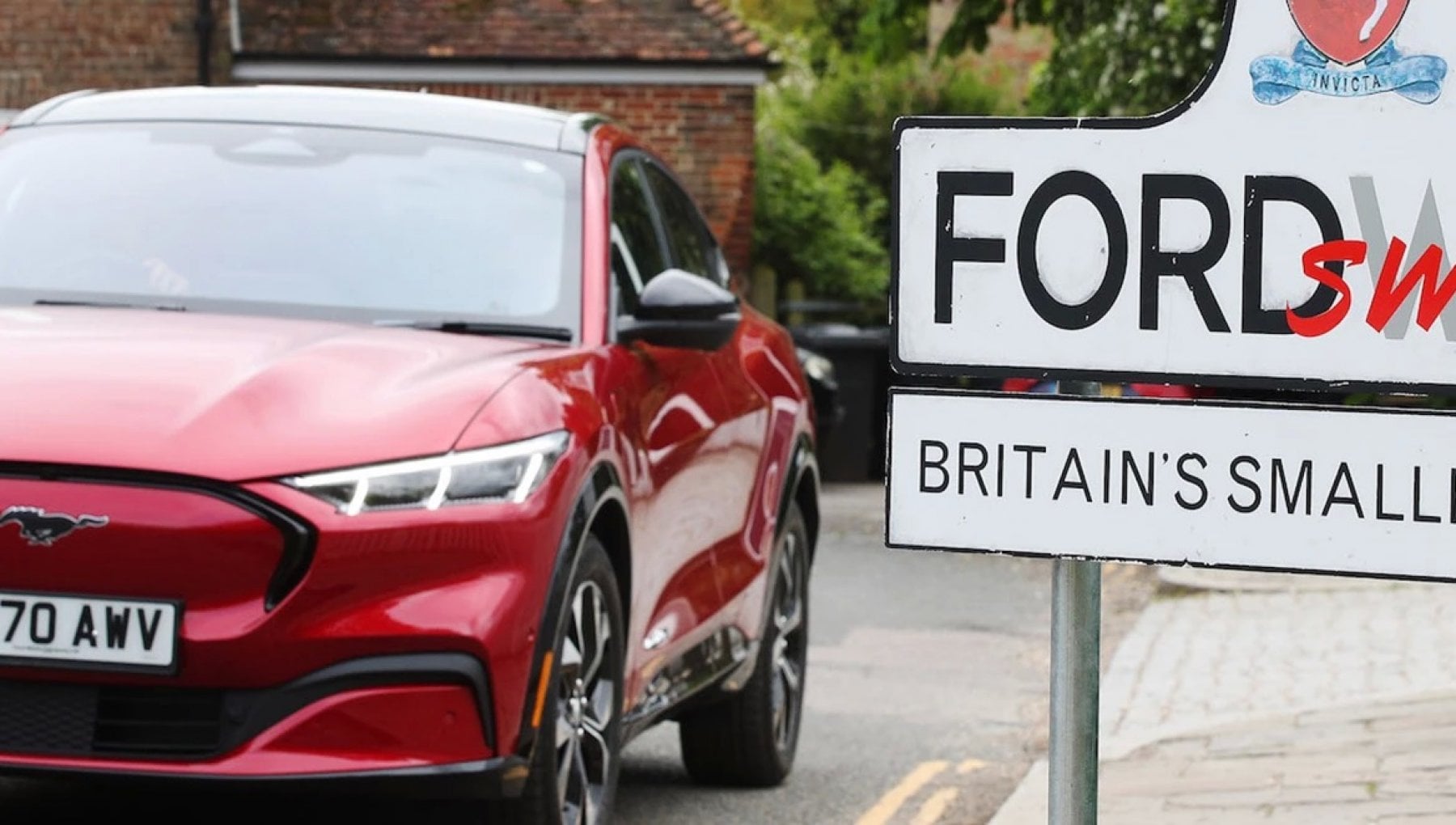 Una Mustang Mach-E per tutti a Fordwich, la città più piccola del Regno Unito