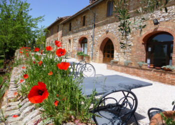 WINE DESTINATION DA VIVERE NELLA CAMPAGNA TOSCANA