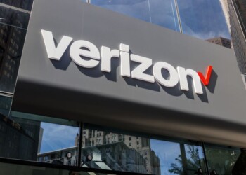 Verizon venderà la sua unità multimediale ad Apollo per £3,61 miliardi