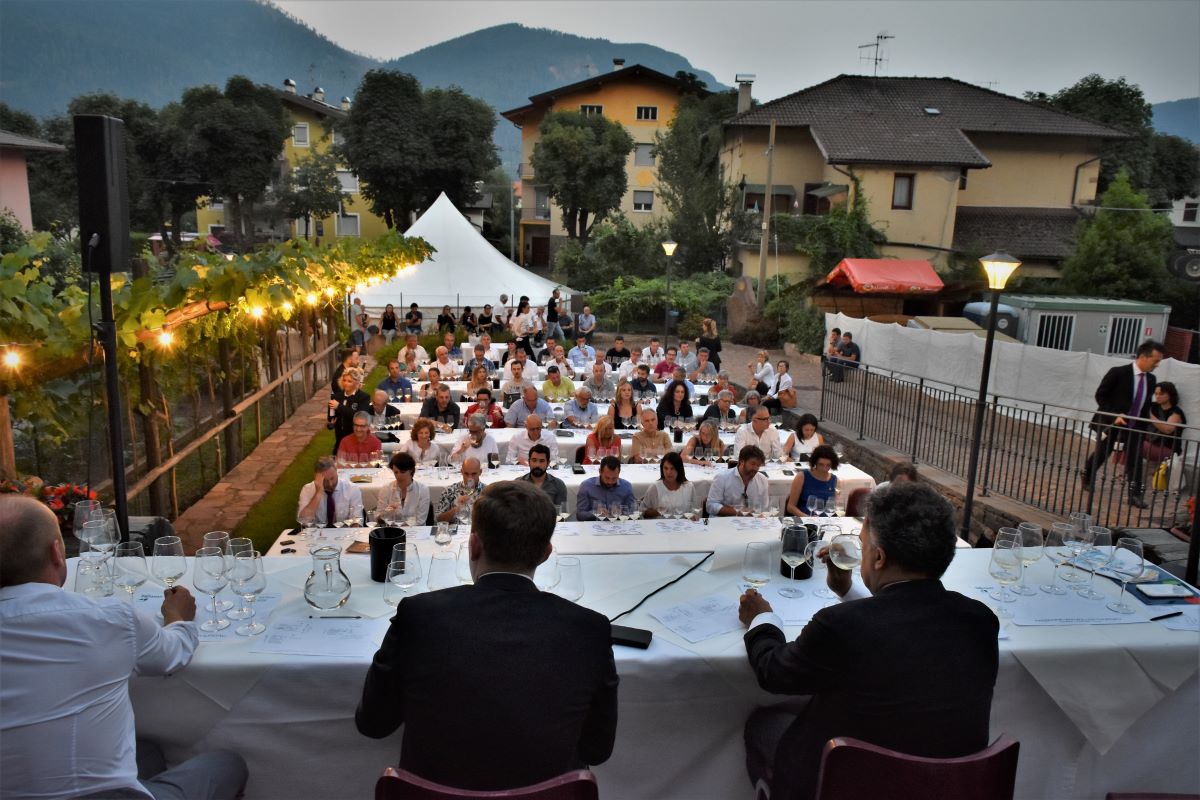 TRENTINO, A FINE LUGLIO SI CELEBRA IL MÜLLER THURGAU