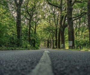 Asfalto a prova di caduta per i ciclisti, Imola lancia la sfida