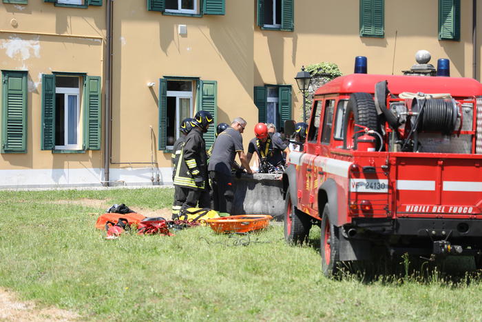 Bimbo morto pozzo: chiuse indagini preliminari, 12 indagati