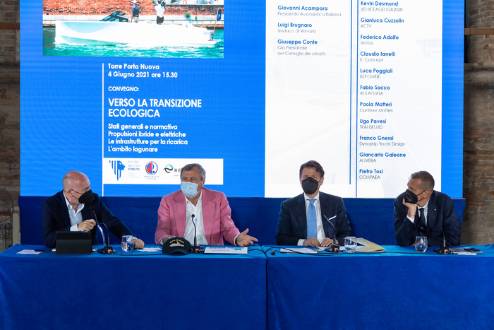 Conte, in un domani ecologico c’è spazio per blu economy