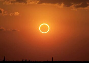 ECLISSI di SOLE del 10 Giugno. Ecco quando e dove osservarla dall’Italia