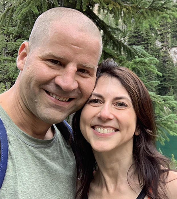 Ex moglie Bezos dona altri 2,74 miliardi in beneficenza