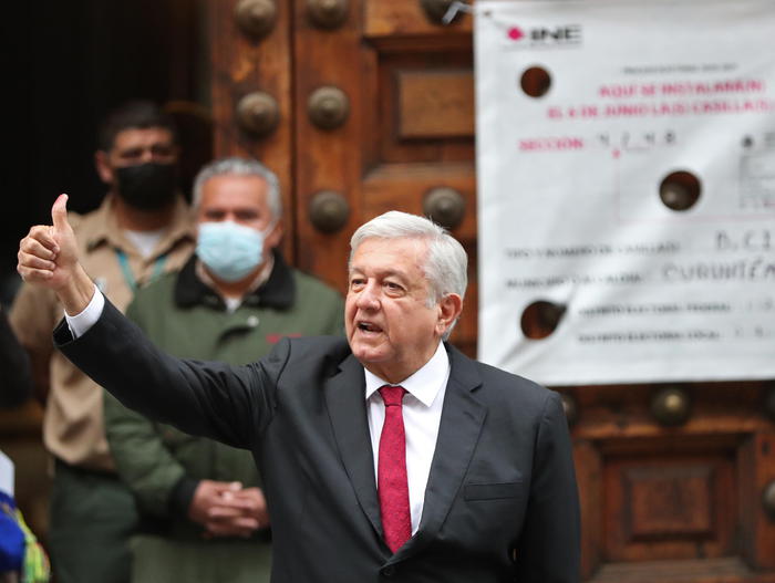 Messico: presidente chiede che nel voto vinca la democrazia